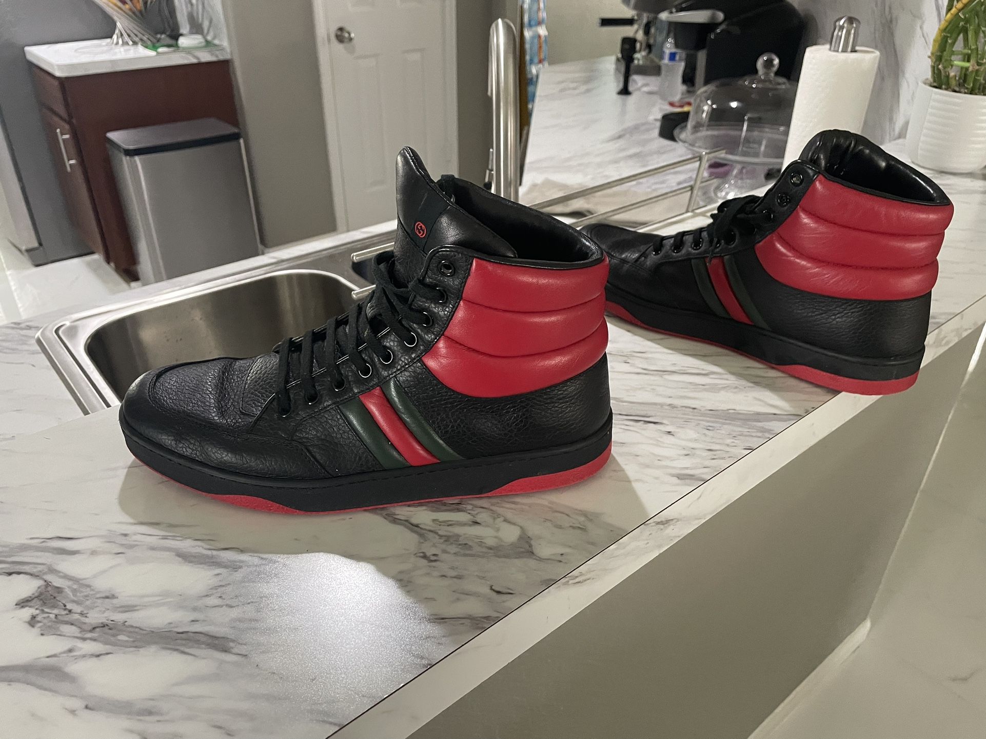 Gucci Men’s Leather Boots / Shoes