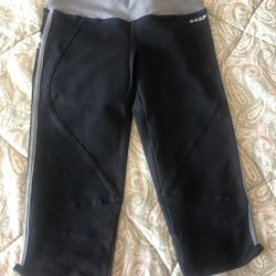 Bebe Sport Cropped Capri, Size S