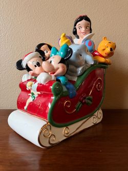 ✨🎄🛷 Disney Store Sleigh Christmas Cookie Jar Mickey Minnie Snow White Dumbo Winnie the Pooh Tinker Bell Pinocchio