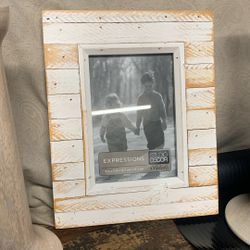 Picture N Candles Holder 