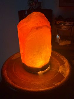 Pink Himalayan salt light
