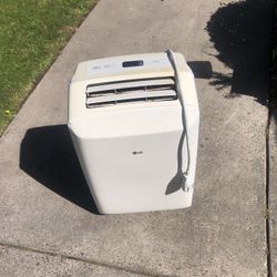 Air Conditioning LG $95