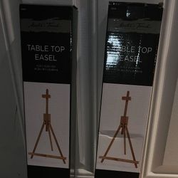 2 Table Top Easels