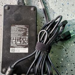 AC Adapter For Del laptop