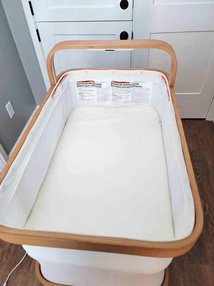 Cradlewise Smart Crib