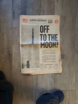 1969 Orginal Herald Examiner News Paper Off To The Moon