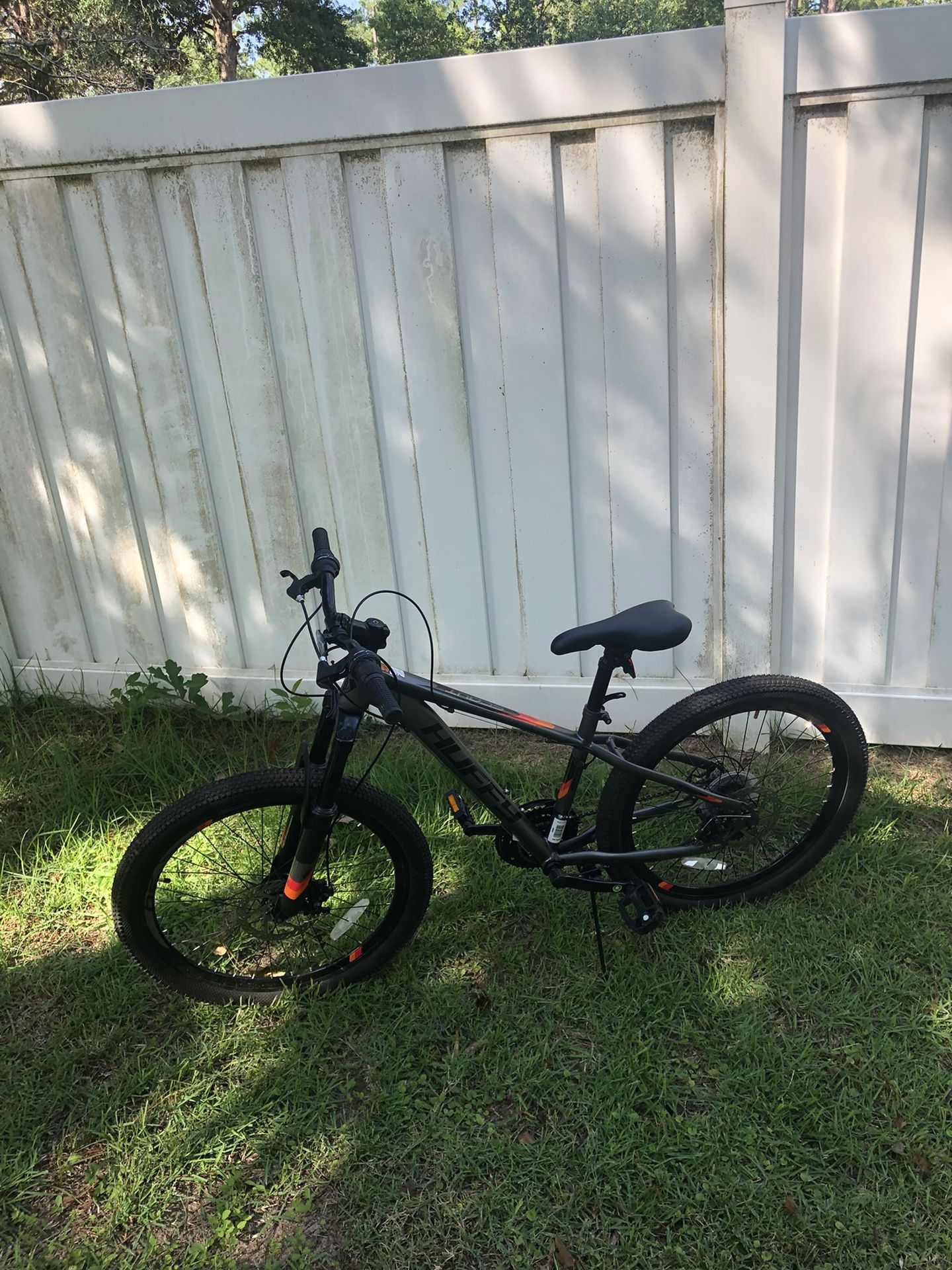 Huffy 24 Scout Boys Hardtail 21 Speed Mountain Bike with Disc Brakes Bikes Cycling