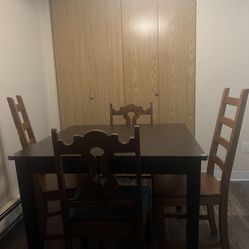 Brown Dinning Table 
