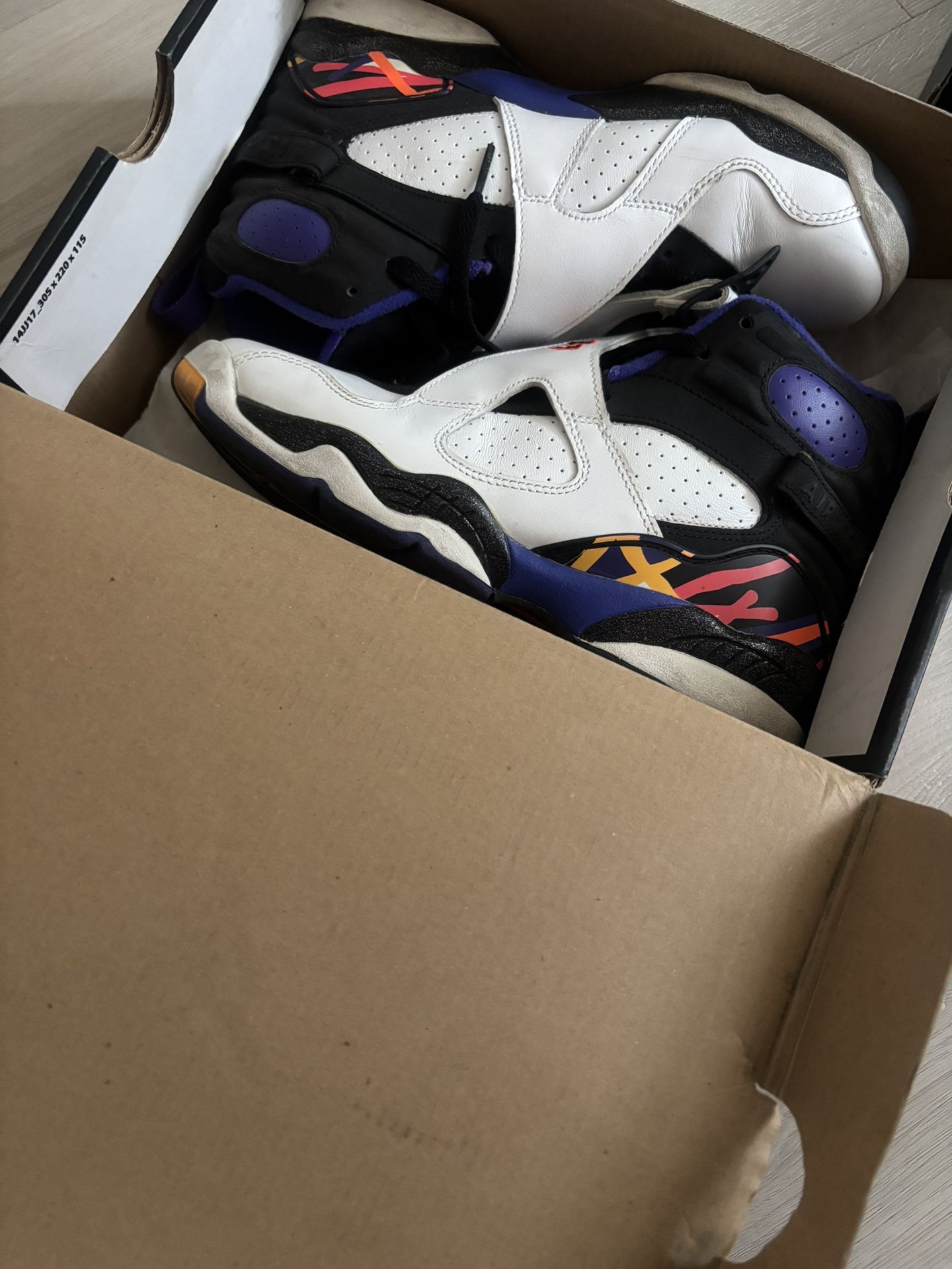 Jordan 8 Retro