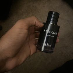 Dior Sauvage Eau De Parfum