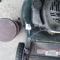 Lawn mower 2 yrs old. Barely used. 1 crank startuo