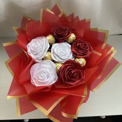 Valentine’s Day’s Rose And Chocolate Bouquet 