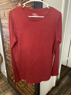 Woman’s Long Sleeve Large