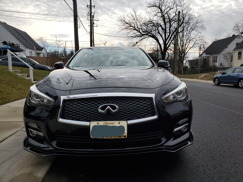 2015 Infiniti Q50