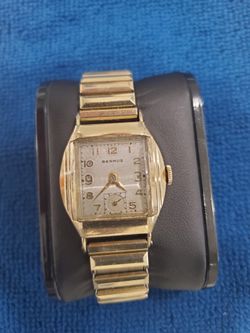  VINTAGE   MENS  BENRUS   MANUAL WIND WATCH 