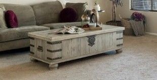 Beautiful Hinged Lift top Coffee Table