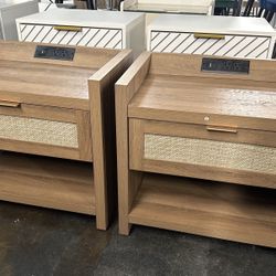 New assembled Night Stand Set of 2 Nightstands - Rattan Bed Side Table with Drawer Storage,Type-C Charging Station End Table - Boho Bedside Night Stan