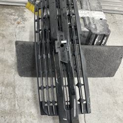 Silverado grille 2020