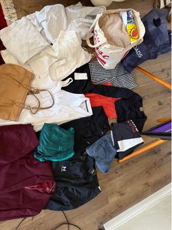 Clothes bundle brands