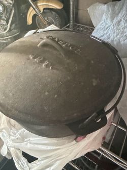 Texsport 4QT cast iron Dutch oven