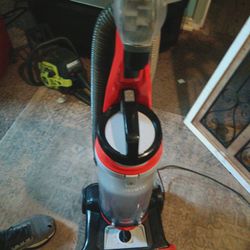 Bissell Vacuum Cleaner 