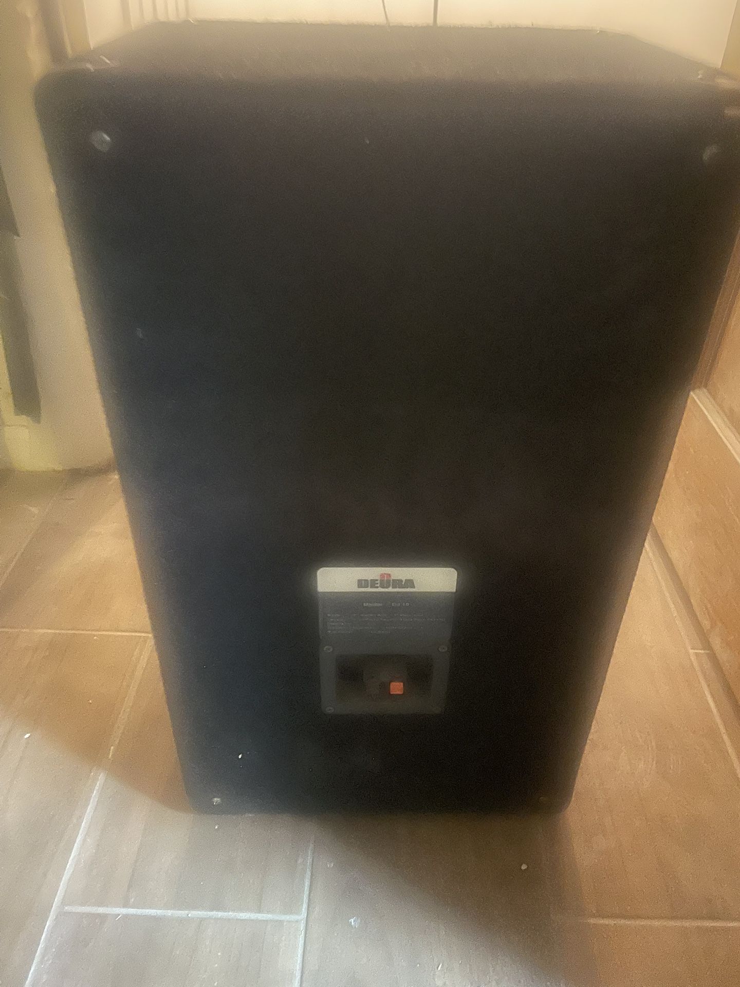 2 Black Speakers