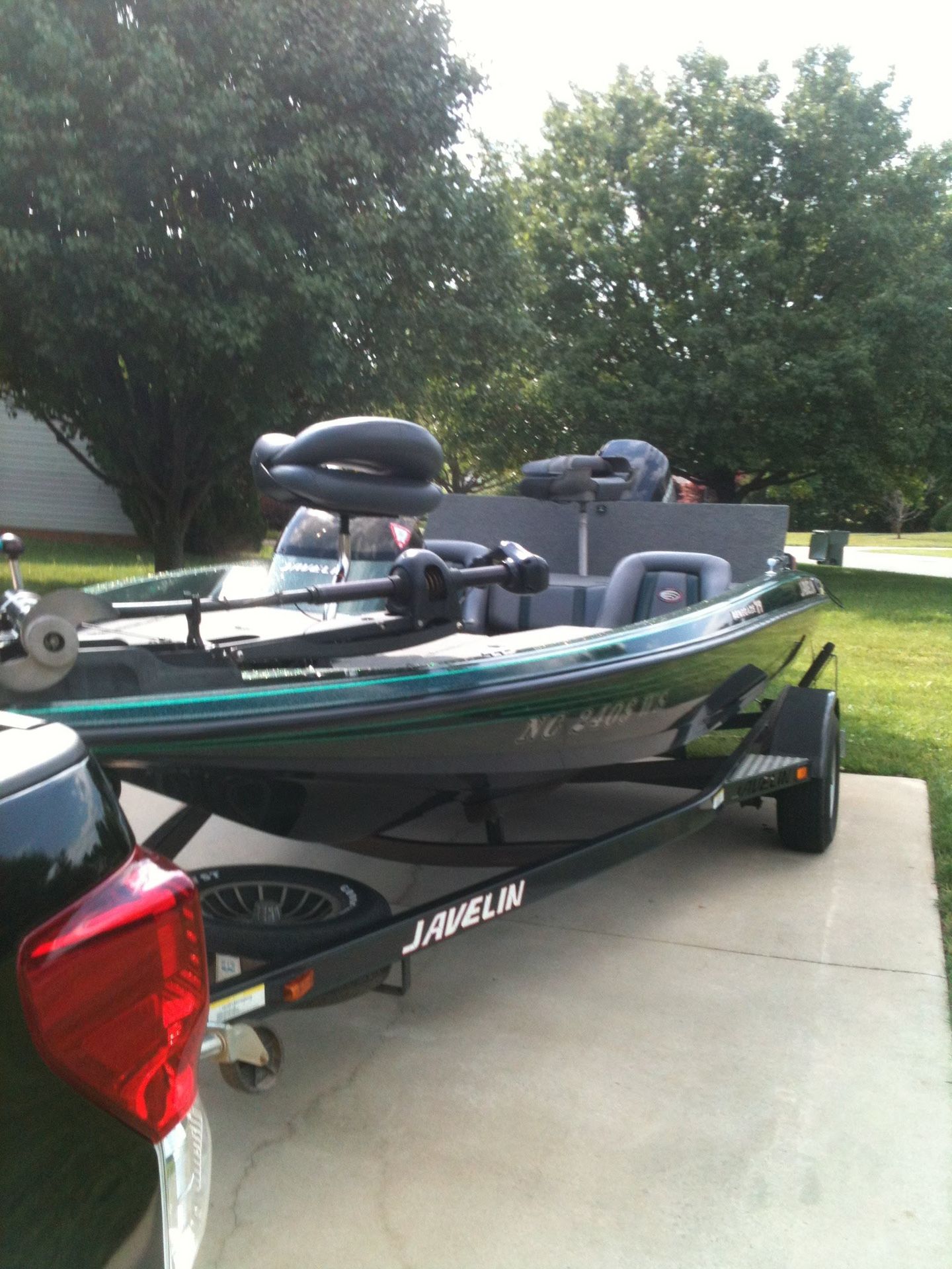2001 Javelin Renegade 19 Bass Boat for Sale in Mooresville, NC OfferUp