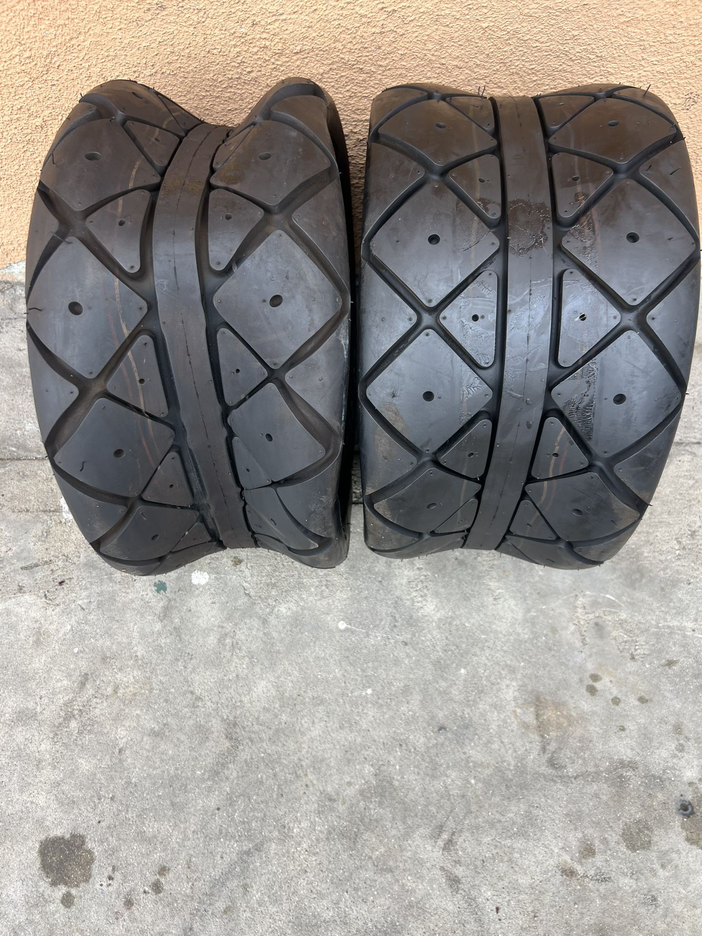 2 NEW ATV RACING TIRES AT18X10-10 6ply DURO TOP FIGHTER TIRE $25 Each PICKUP ONLY