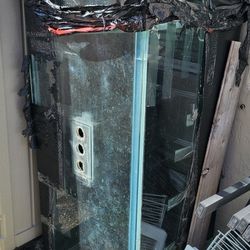 Pecera Grande Necesita Sellado 150 Galones -150 Gal Fish Tank