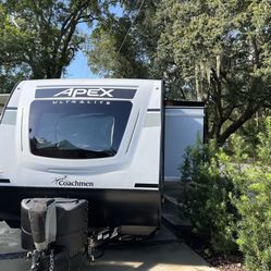 2021 Apex 245bhs