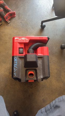 Milwaukee vacuum