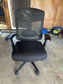 Serta Sit True Ergonomic Office Chair