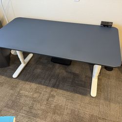 IKEA BEKANT electric sit/stand desk