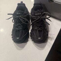 Balenciaga Tracks 