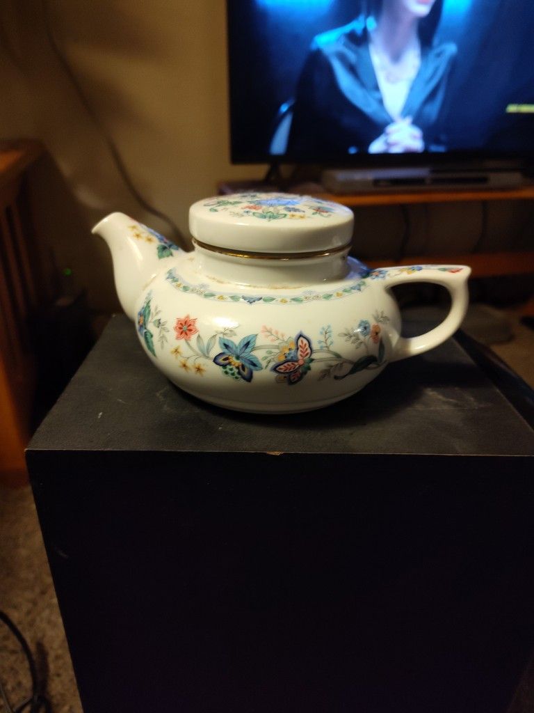 tea pot