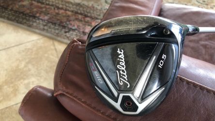Titleist 915 D2 Driver RH 10.5 Mitsubishi Diamana M+Red 50 Graphite Stiff shaft