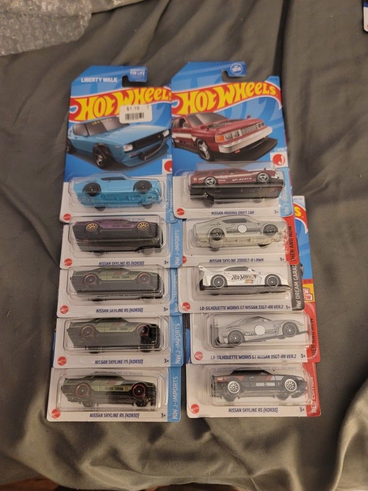 Nissan Skyline Hot Wheels Lot