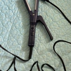SUNBEAM CERAMIC SLIM LINE HAIR STRAIGHTENER