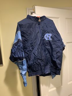 Vintage NCAA UNC Starter Jacket (Size L)