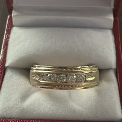 Beautiful Handmade18 Karat Gold Men’s Wedding Ring