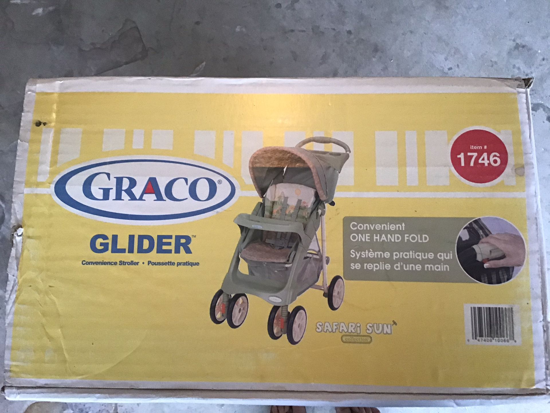 Graco Glider Stroller, up to 40lb baby .