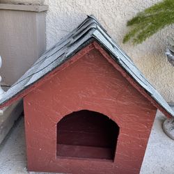 Custom-Made Dog/Cat House 🏠 