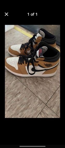 Jordan 1s Rookie Of The Year Size 8.5