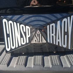 Conspiracy Pallete By Jeffery Star 