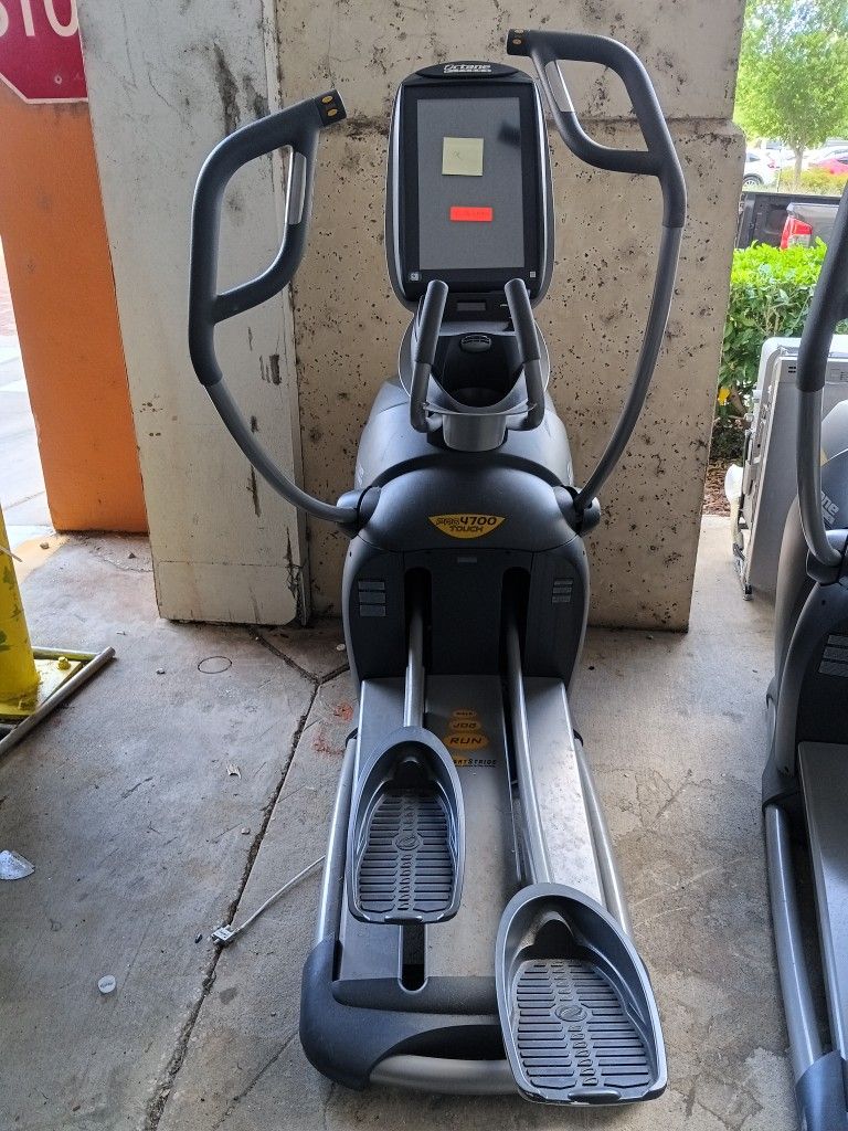 Octane Fitness ProTouch 4700