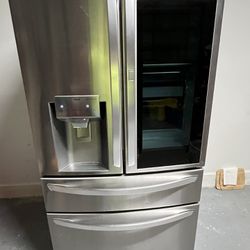 LG Refrigerator, Freezer and Ice Maker, New Water Filter