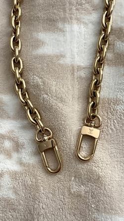 L*V mini bumbag chain ONLY