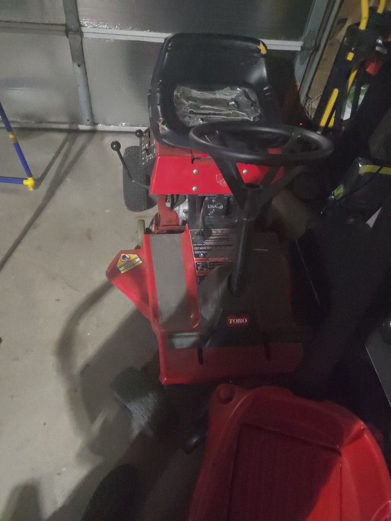 Toro Lawn Mower