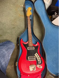 Hagstrom II Red Electric Vintage Guitar and original case