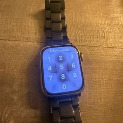 Apple Watch Series 7 GPS + Cellular (41mm)